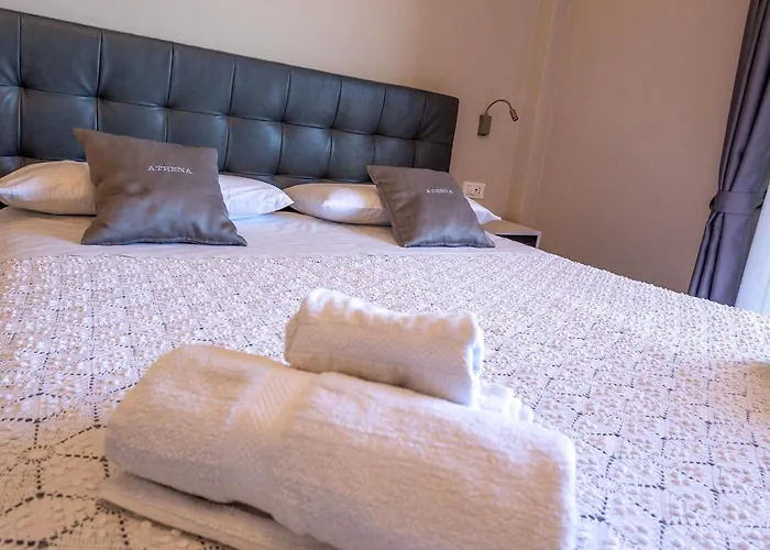 Athena Charming Rooms