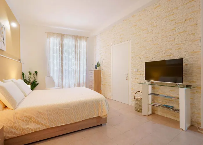 Montellino's Suite Oro