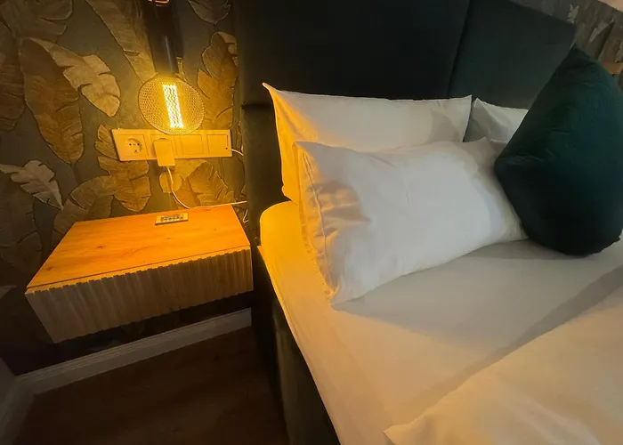 Koblenz (Rhineland-Palatinate) Bed & Breakfasts 