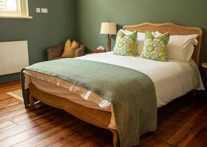 Daisybank Cottage Boutique Bed And Breakfast
