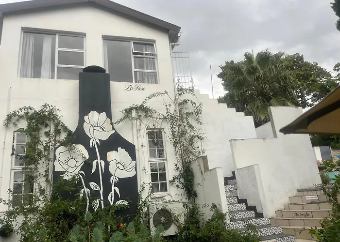 Muco Guest House