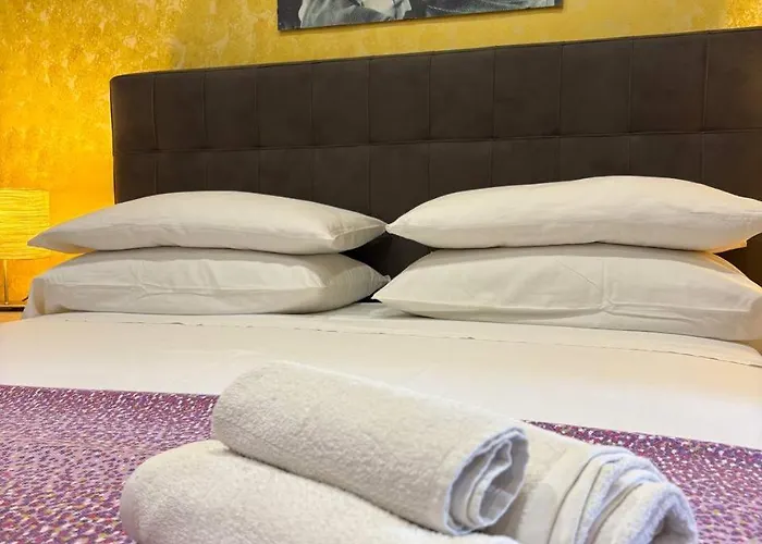 B&B Hollywood - Parcheggio Privato