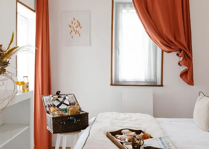 Cherbourg-en-Cotentin Bed & Breakfasts 