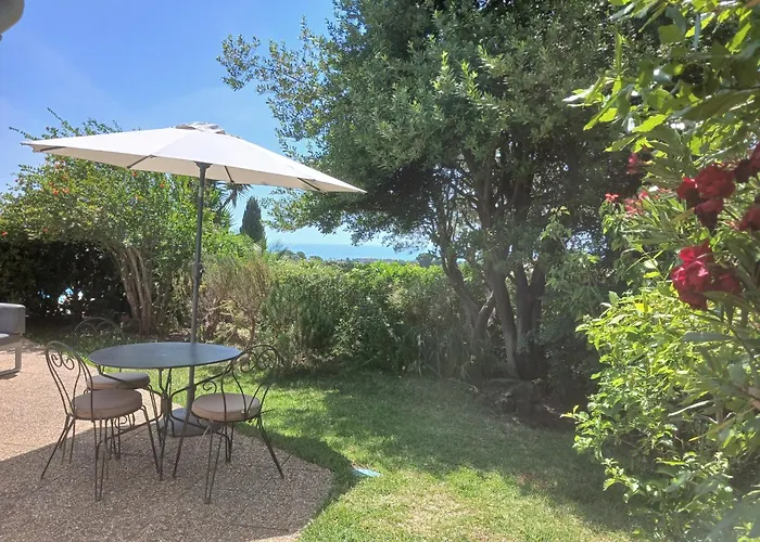 Chambre Bed And Breakfast Dans La Villa Cypra
