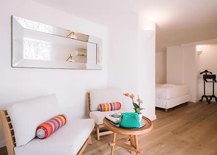 Villa Mary Suites