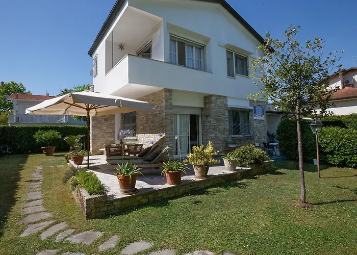 Forte dei Marmi Bed & Breakfasts 