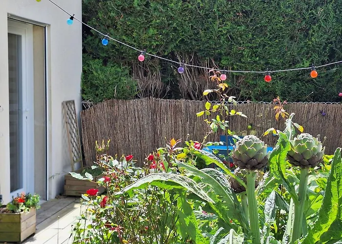 L'Escale Fleurie A Saint Brieuc