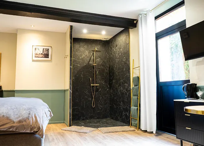 La Suite Fernand Bar