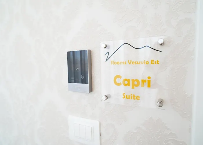 Rooms Vesuvio Est