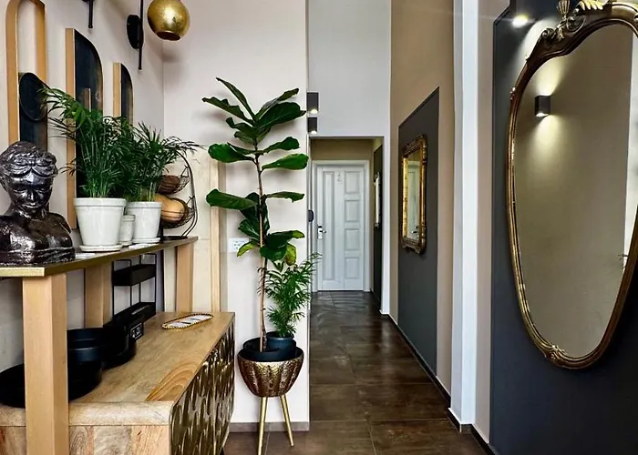 Tera House&Rooms