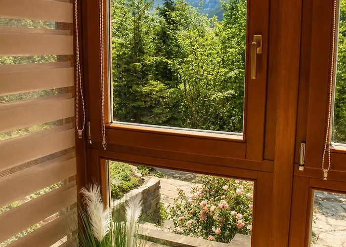 Mountain View Room Mit Sonnigem Wintergarten