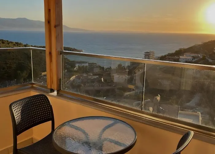 Kloen Sunset Villa