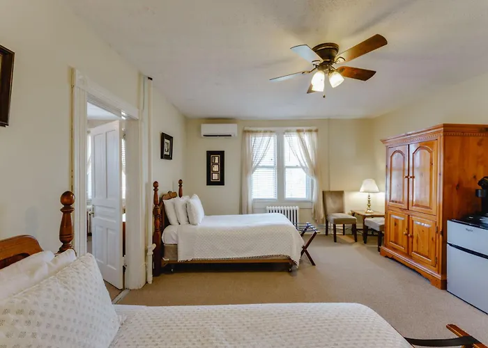 1898 Waverly Inn