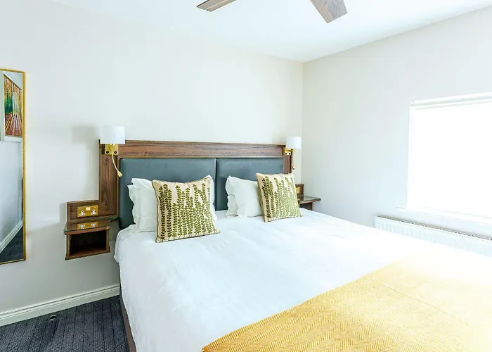 Dan Linehan'S B&B