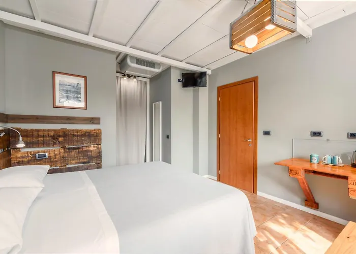 Ca'Luna Guest House