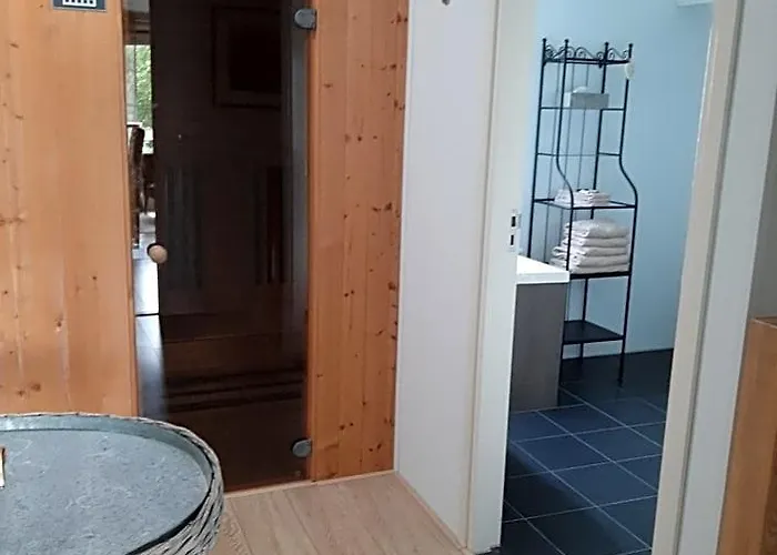 Giessenburg Bed & Breakfasts 