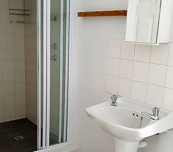 Emmaus Single Room