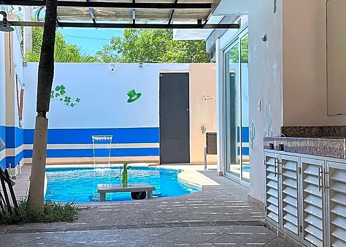 Cancun Hostel