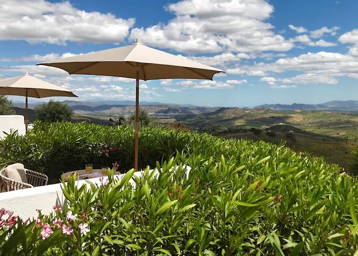 Cortijo La Pura Boutique B&B
