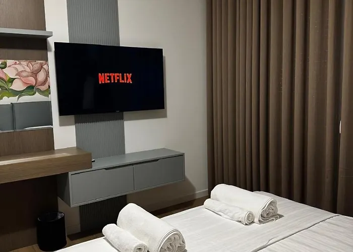 Hotel Leo