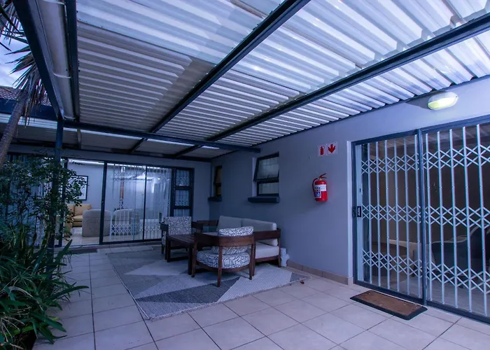 Summerstrand Luxe Villa