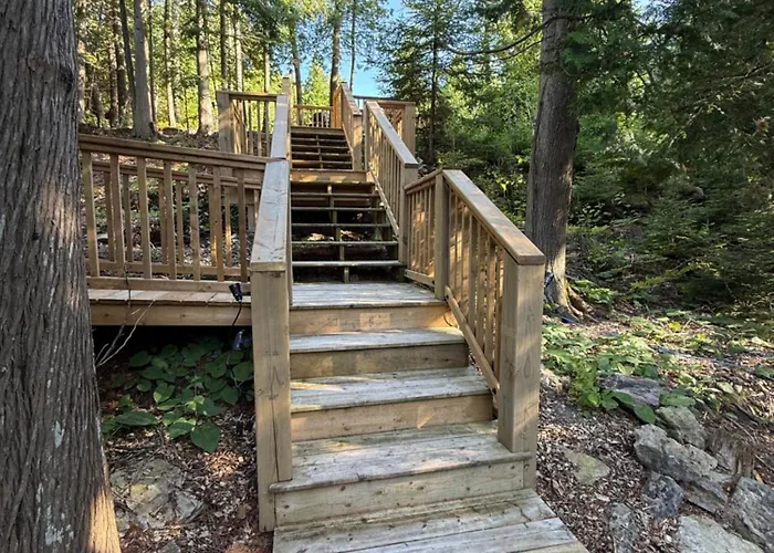Dock 124 - Adults Only, Waterfront B&B