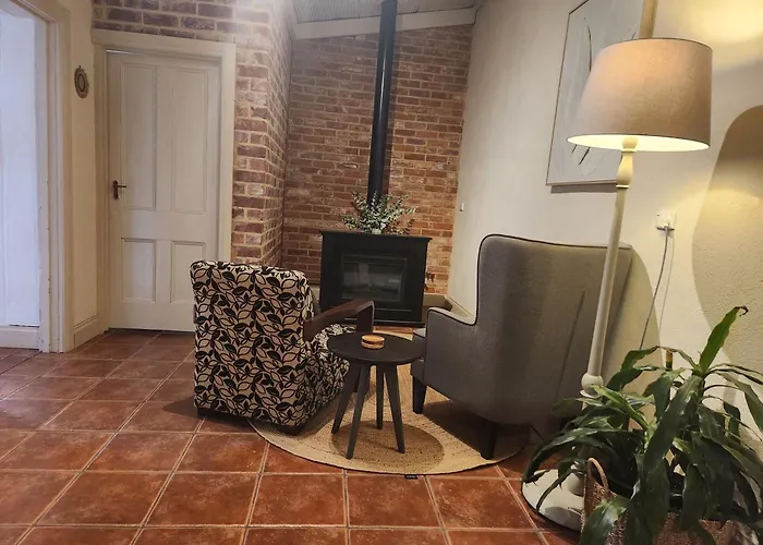Marananga Cottages