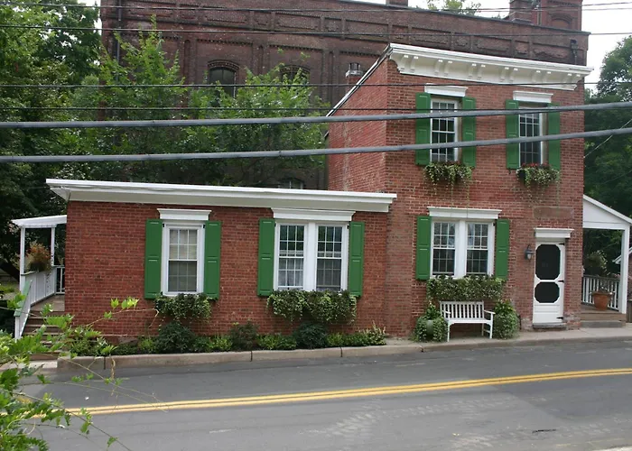 Red Bank Bed & Breakfasts 
