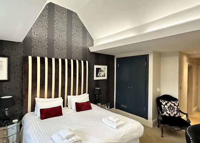 The Kings Head Country Hotel