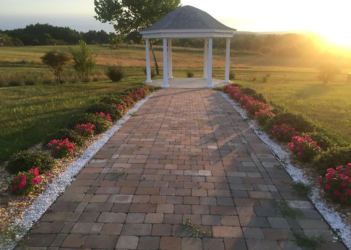 Mount Airy Bed & Breakfasts 