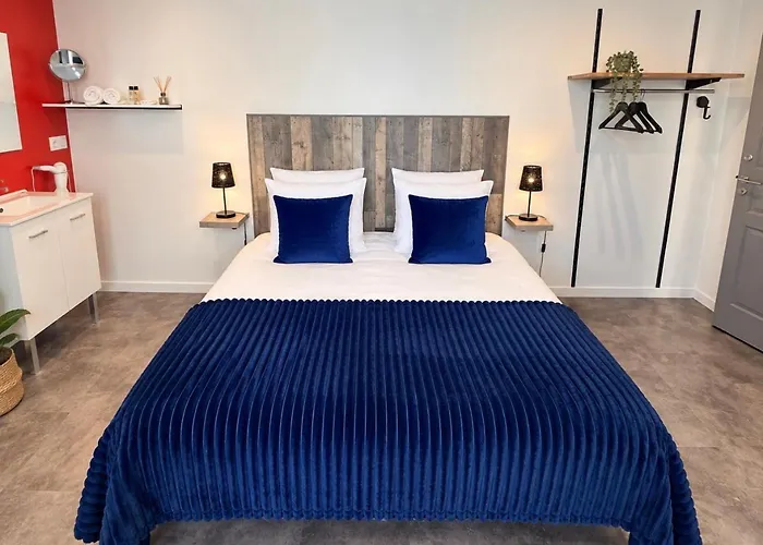 Aux Charmes - Suites De Charme Avec Plaisir Petit Dejeuner En Chambre, Cote D Opale
