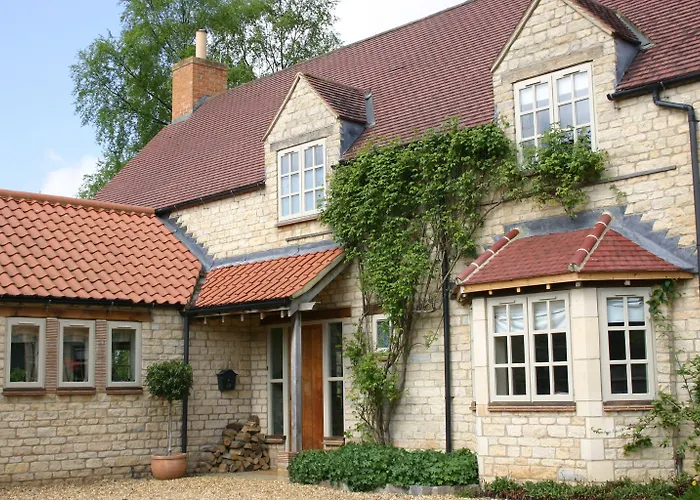 Kettering Bed & Breakfasts 