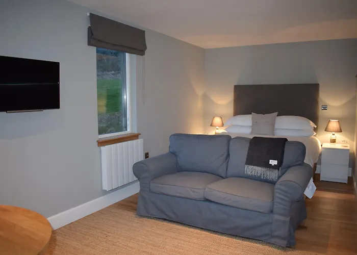 The Steading B&B