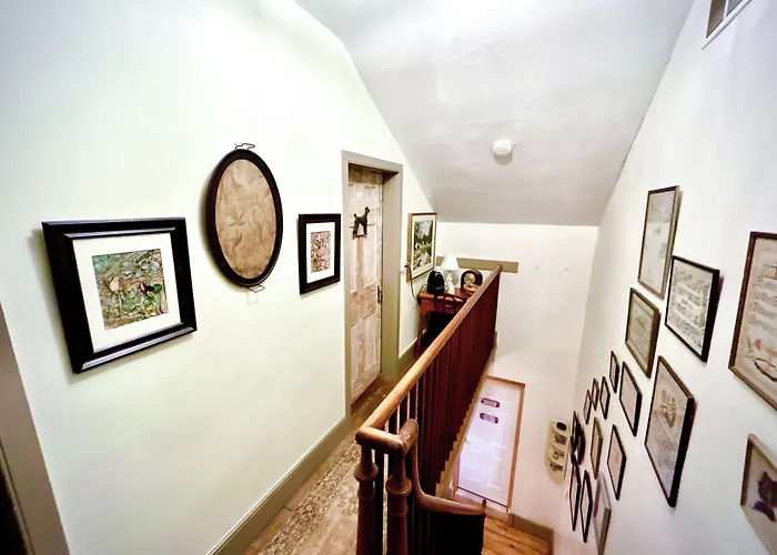 Cornwall-on-Hudson Bed & Breakfasts 
