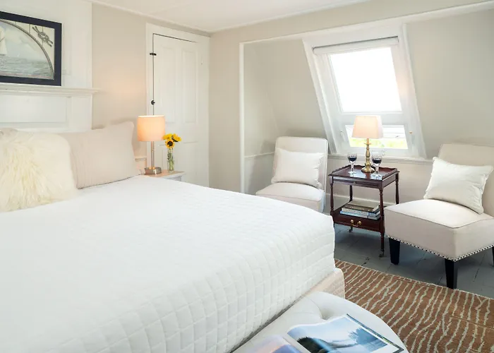 Surfside Bed & Breakfasts 