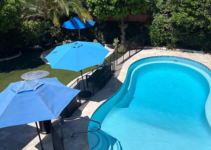 Wrightwood Bed & Breakfasts 