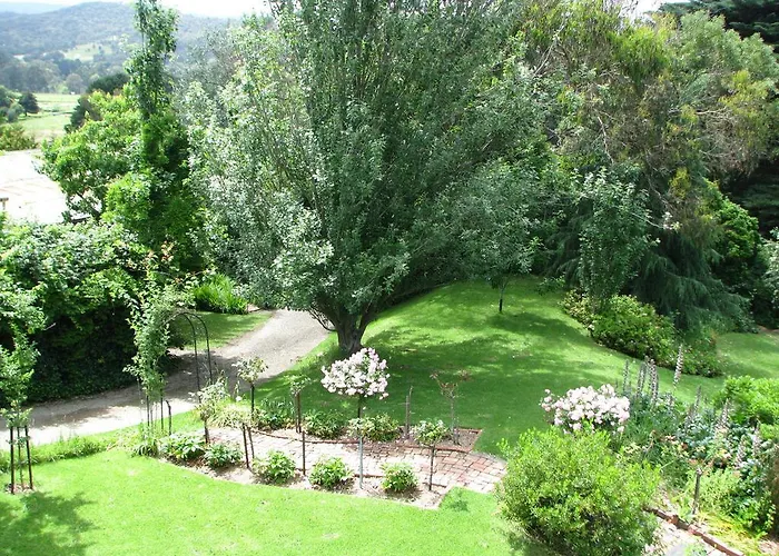 Leafield Cottages