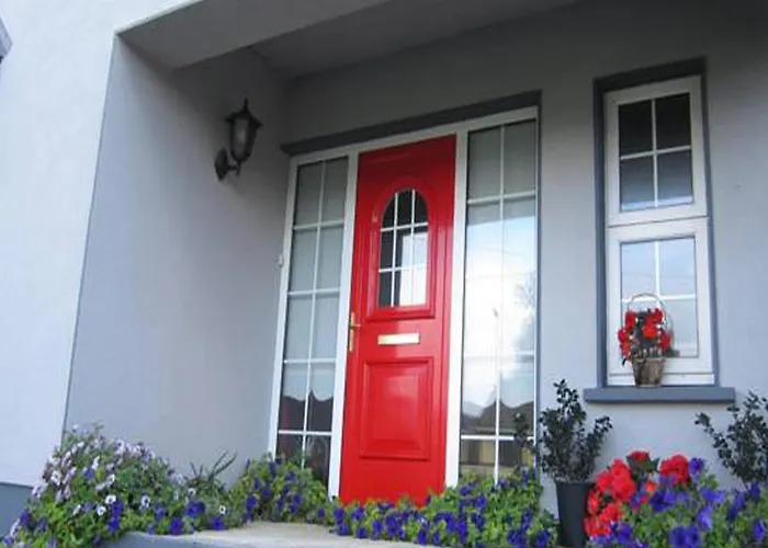 Derghaven B&B, Hostel & Self Catering