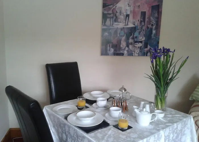 Manor Garden Lodge