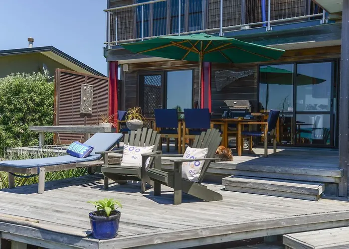 Absolute Beachfront B&B