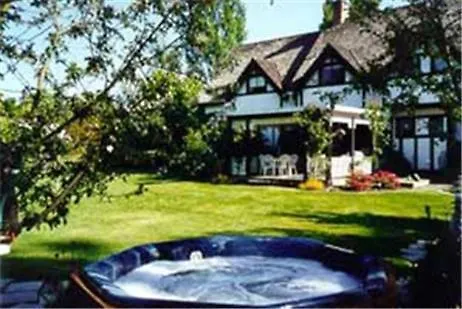 Borthwick Country Manor B&B