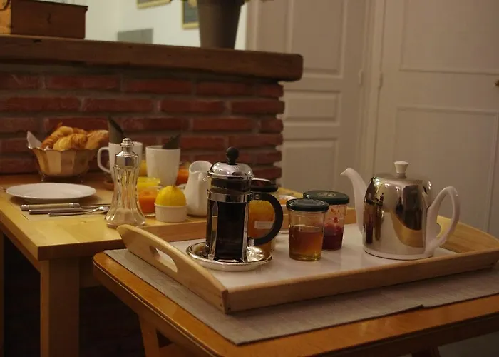 Une Chambre Dans L'Atelier De R