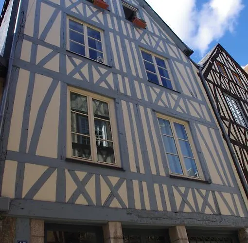 Rouen Bed & Breakfasts 