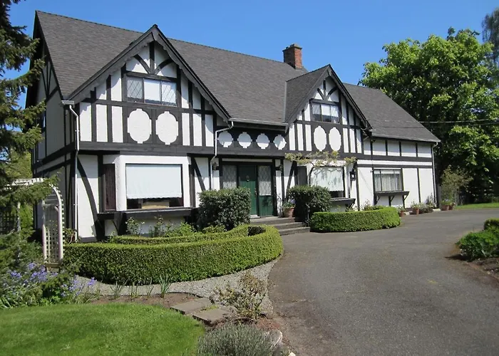 Borthwick Country Manor B&B