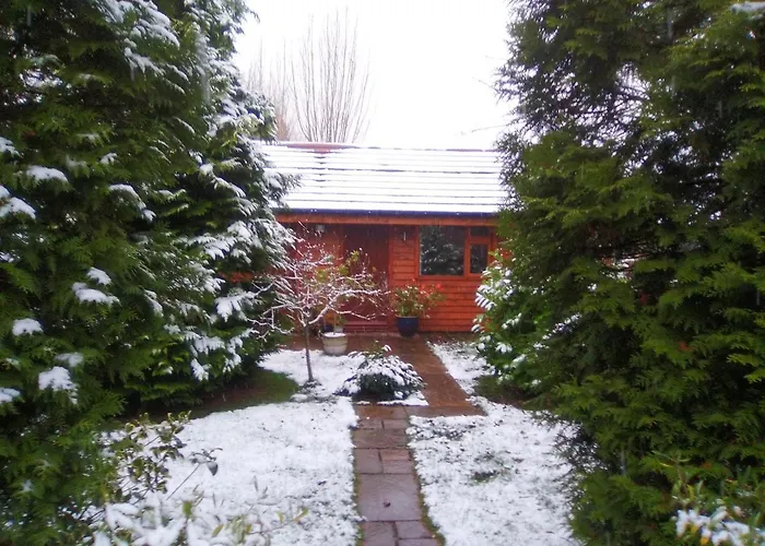 Manor Garden Lodge