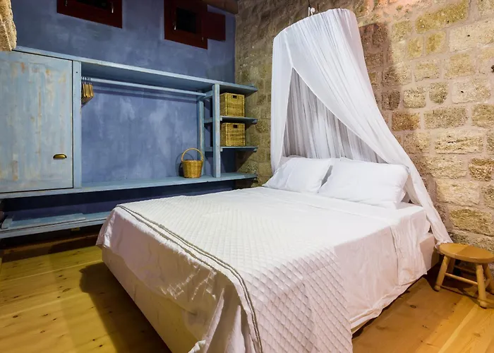 Rhodes City Bed & Breakfasts 