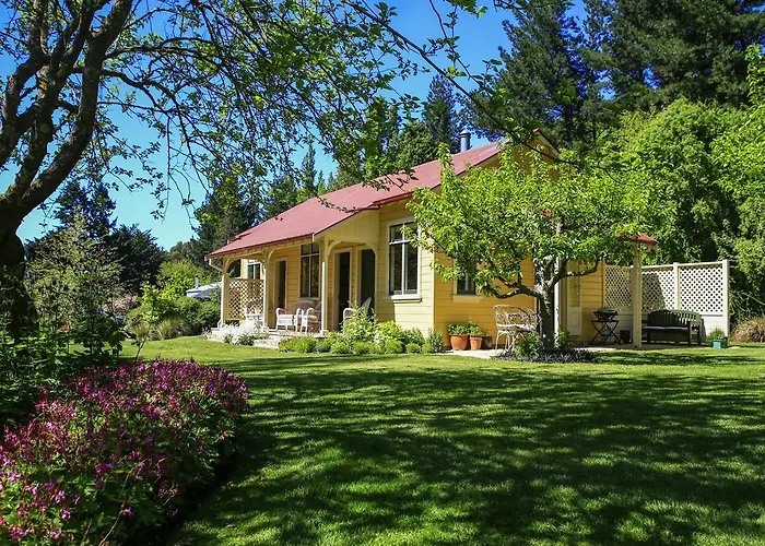 Leader Valley Cottage