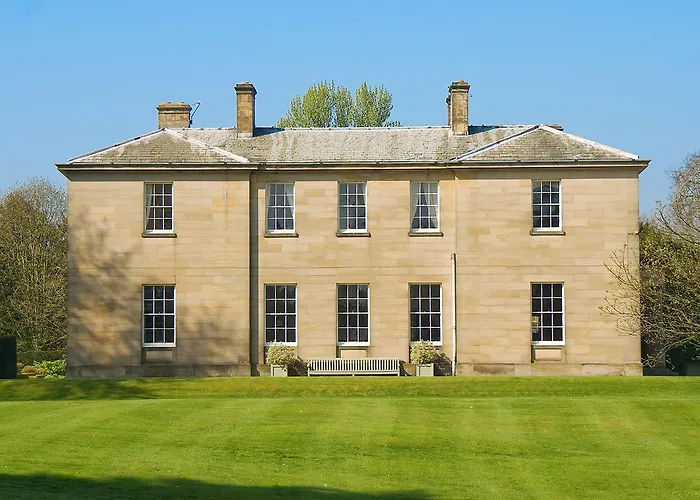 Saltmarshe Hall