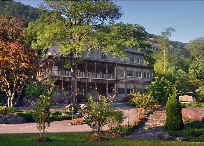 The Esmeralda Inn And Restaurant