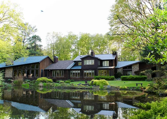 Annville Bed & Breakfasts 
